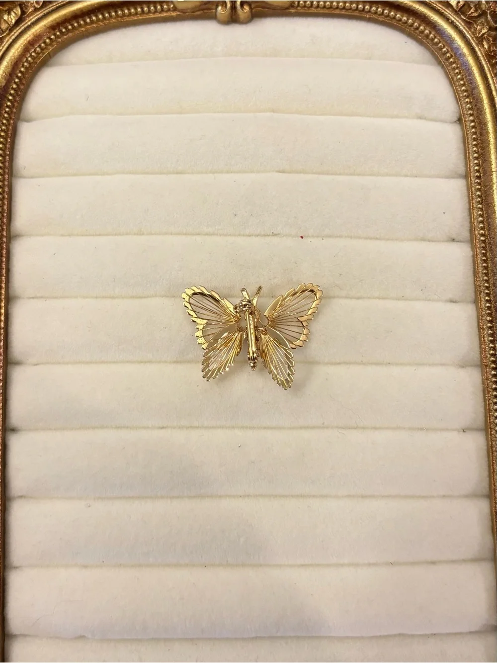 Monet Vintage Butterfly Moth Pin‎ Brooch Spinneret Gold Tone Signed Cottagecore